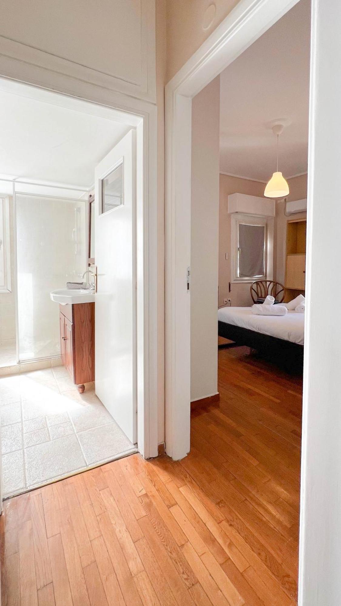 Alimos Sea View Family Apartment 아테네 외부 사진